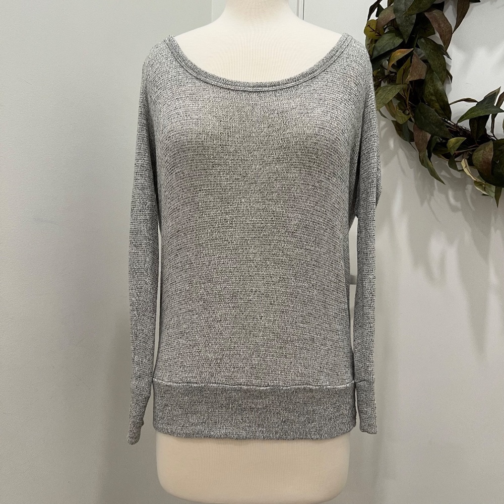 Beyond Yoga Open Back Wrap Top, Size M, in Silver